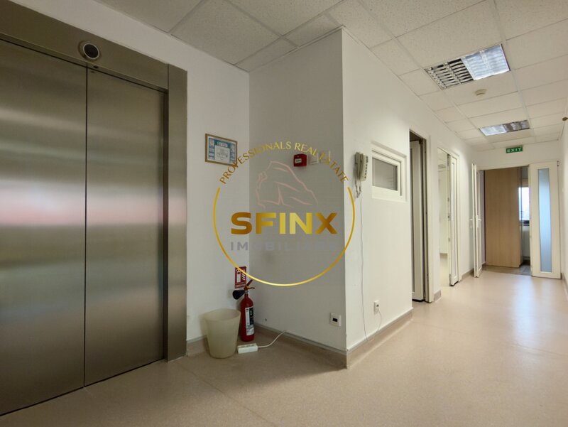 Clinica medicala autorizata, bloc operator, lift, curte