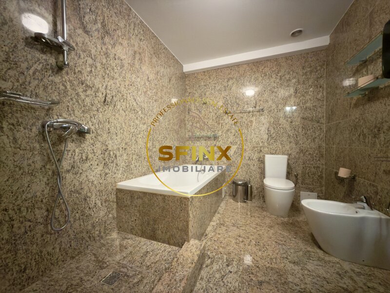 Clinica medicala autorizata, bloc operator, lift, curte